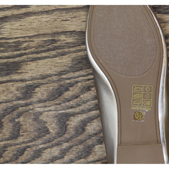 NWT Journee Collection Slip On Pointed Toe Ballet Dress Flats Silver Gray 5.5W - Picture 10 of 10